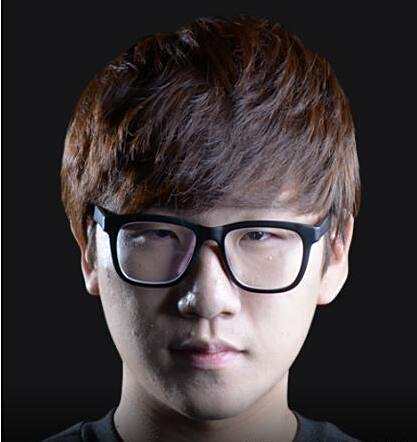 备受瞩目 备受瞩目