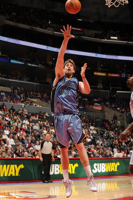 帮助别人让 帮助别人让